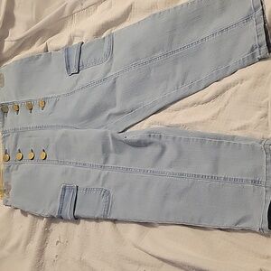 Women's Light Blue Capris Jeans